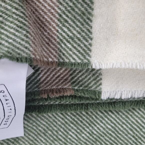 Origaudio Elliston Blanket Green 52"x66" - Picture 4 of 7